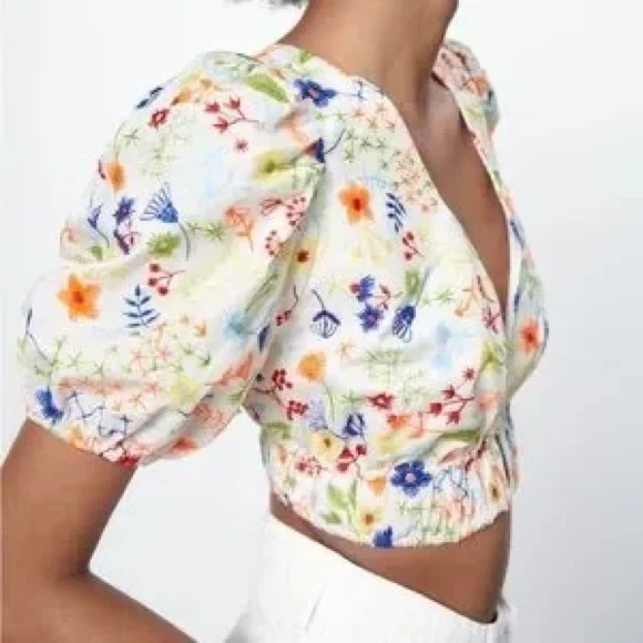 Zara Embroidered Crop Top Size S - Picture 2 of 10